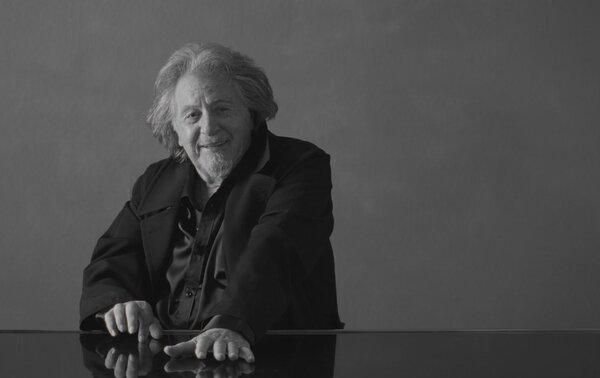 Al Pacino Is Still Going Big