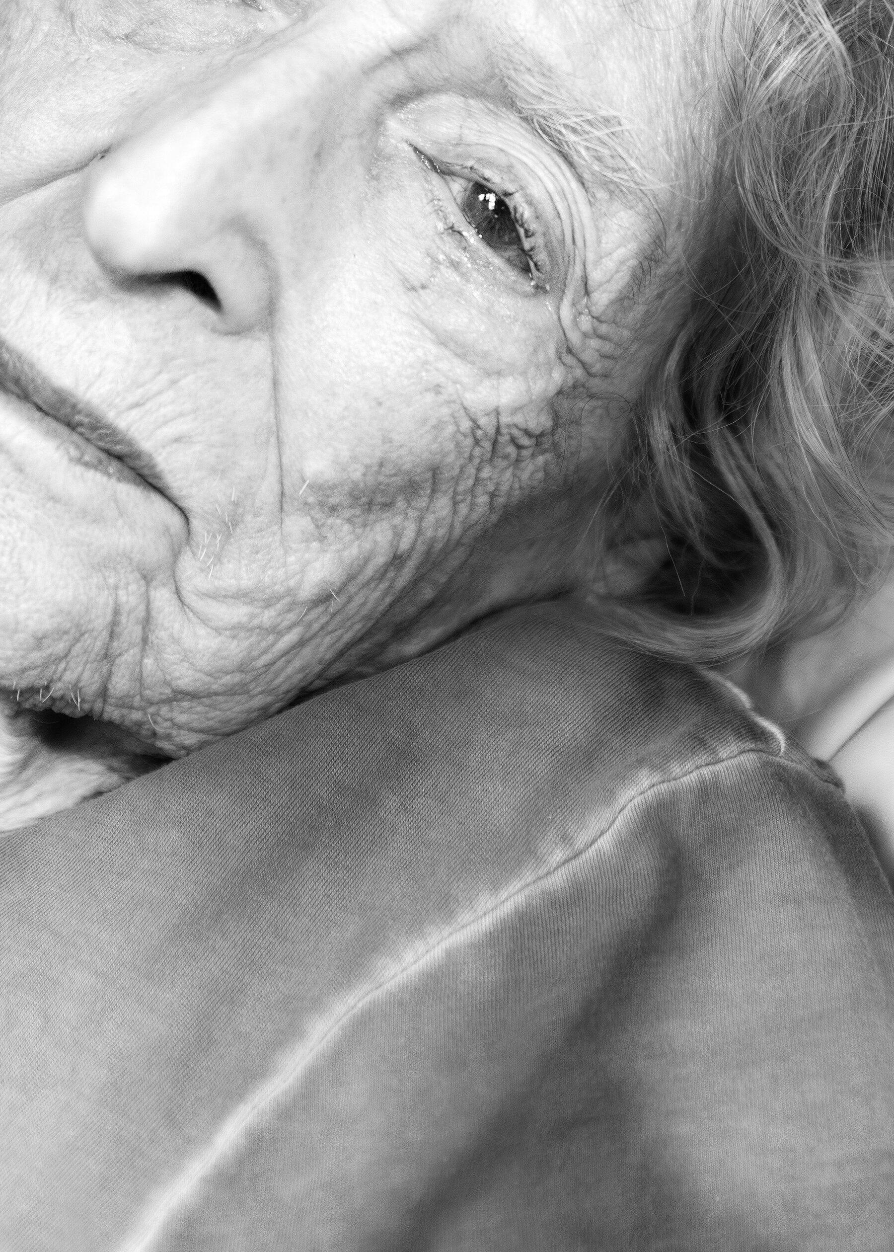 A Master Storyteller, at the End of Her Story