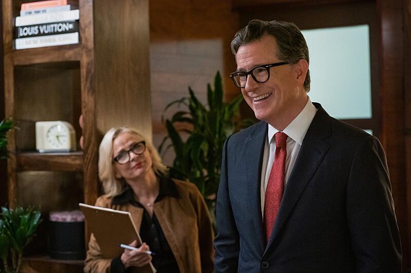 Stephen Colbert plays a late night host who winds up killed in the season 3 premiere of 'Elsbeth'