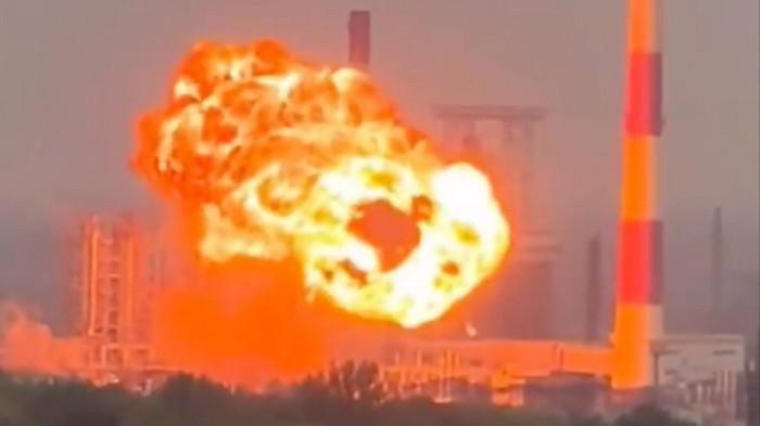 To stop Putin’s war, punish refineries processing Russian oil