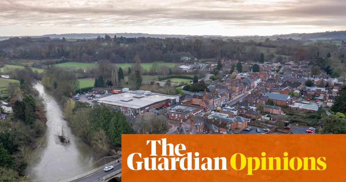 ‘Tenbury is at higher risk than most places from floods, due to its low-lying position between the River Teme and Kyre Brook.’