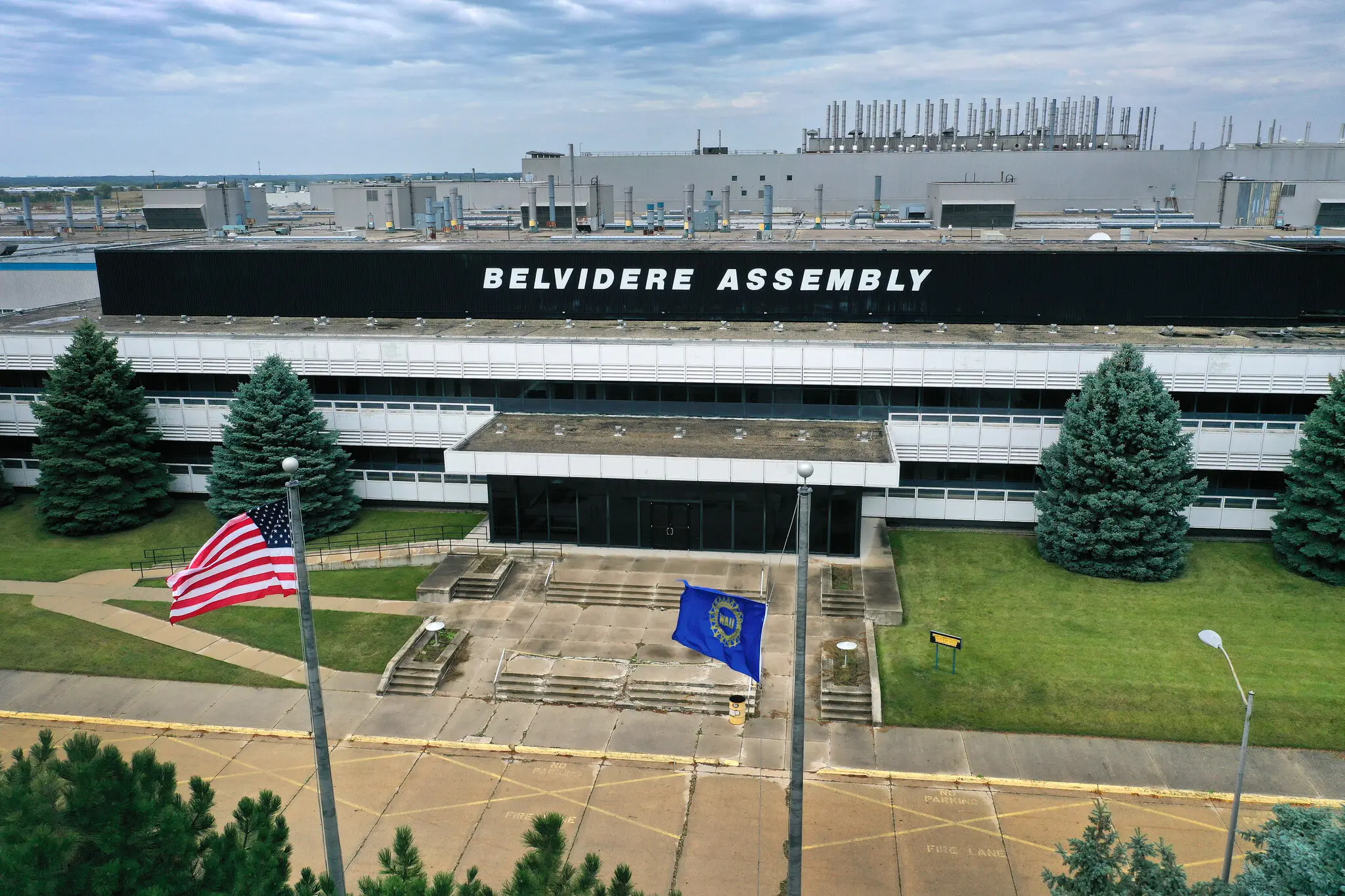 As part of its plans to make more cars in the United States, Stellantis will restart production at a plant in Belvidere, Ill., that it idled in 2023.
