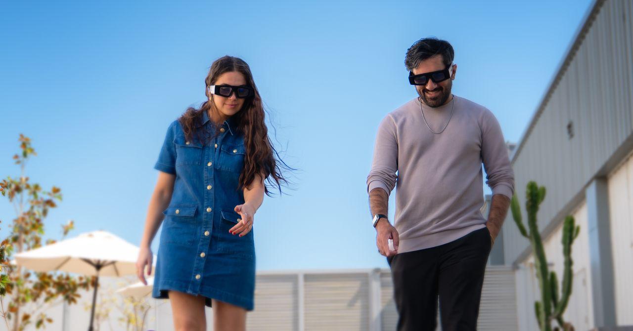 Niantic’s Peridot, the Augmented Reality Alien Dog, Is Now a Talking Tour Guide