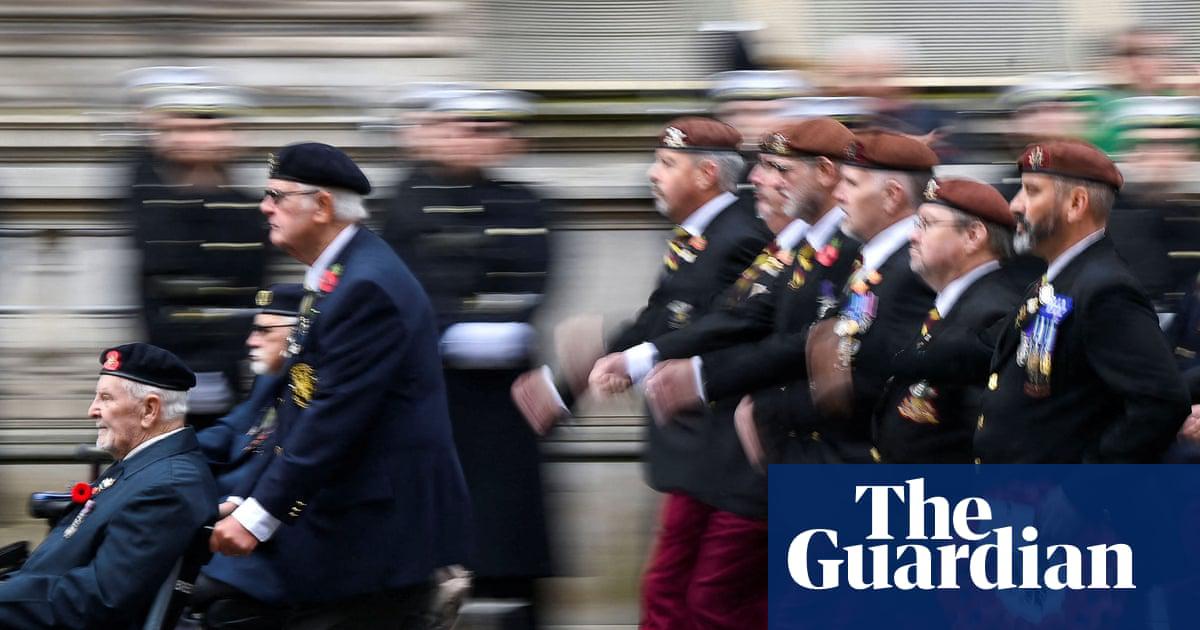 The card will give former military personnel access to charities, retail discounts and certain public services.