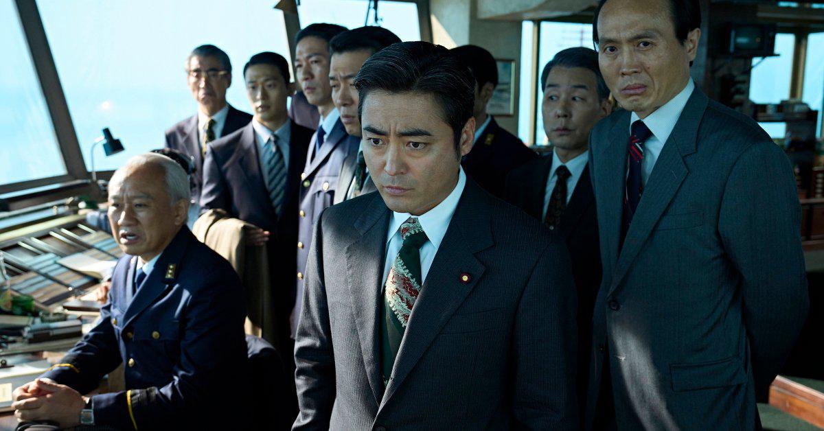 Director Byun Sung-hyun on the real inspirations behind his dark disaster comedy 'Good News'