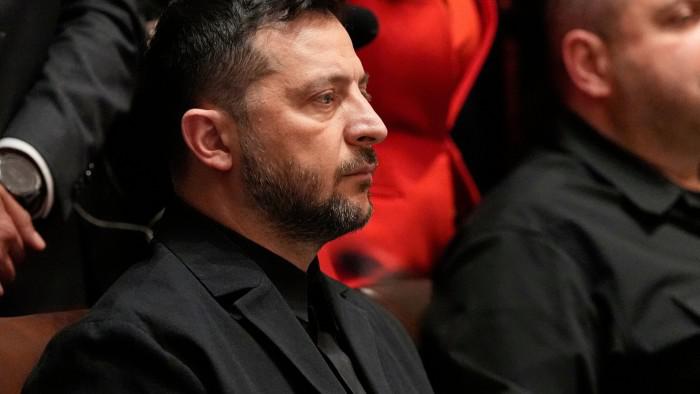 Trump resists Zelenskyy’s plea for Tomahawk missiles 