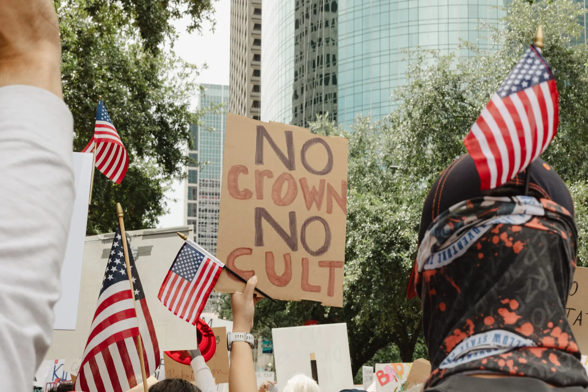 Republicans Know How Vulnerable Trump Is. The Attacks on No Kings Prove It.