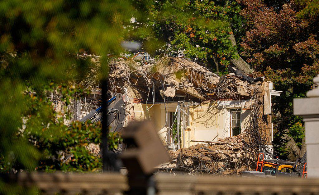 Where guests from around the world previously enjoyed state dinners now stands piles of debris.
