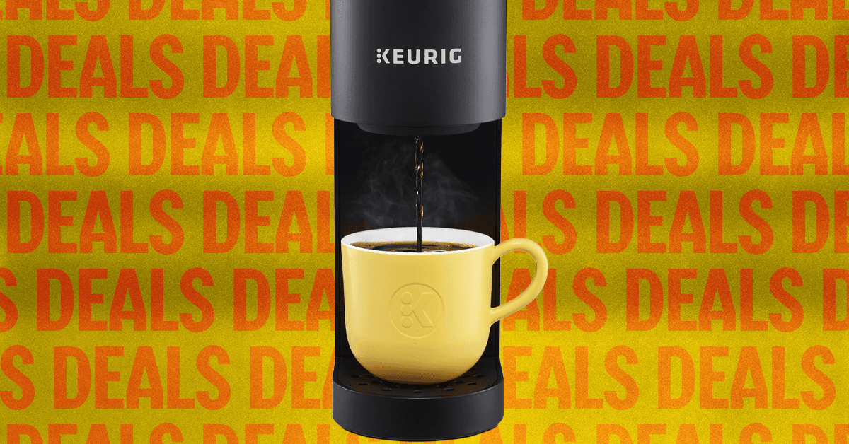 Our Favorite Compact Pod Coffee Maker Is $30 Off