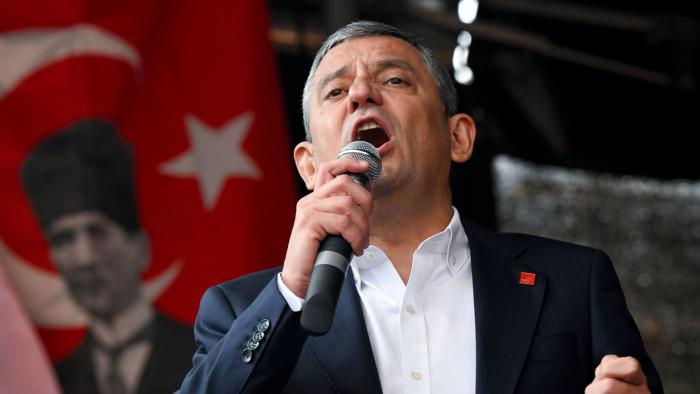 Turkish court dismisses case to oust opposition leader