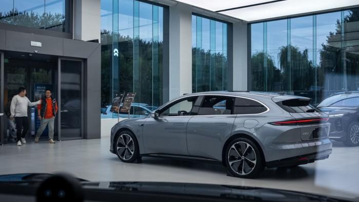 How a high-end Chinese electric-car maker lost its charge