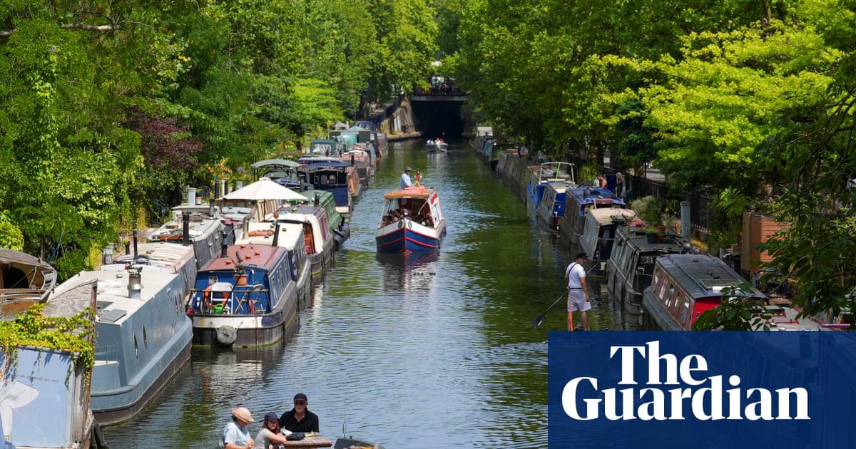 Regent’s canal in London, where litter is a daily challenge.
