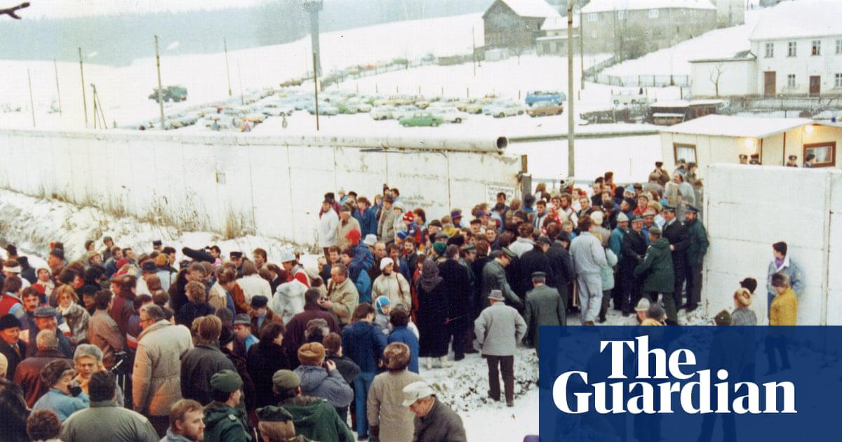 The day the border opened in Mödlareuth,  9 December 1989.