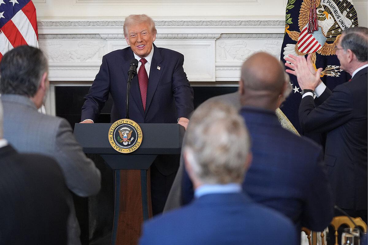 President Donald Trump speaks during a breakfast with Senate Republicans in the State Dining Room of the White House, Wednesday, Nov. 5, 2025, in Washington.