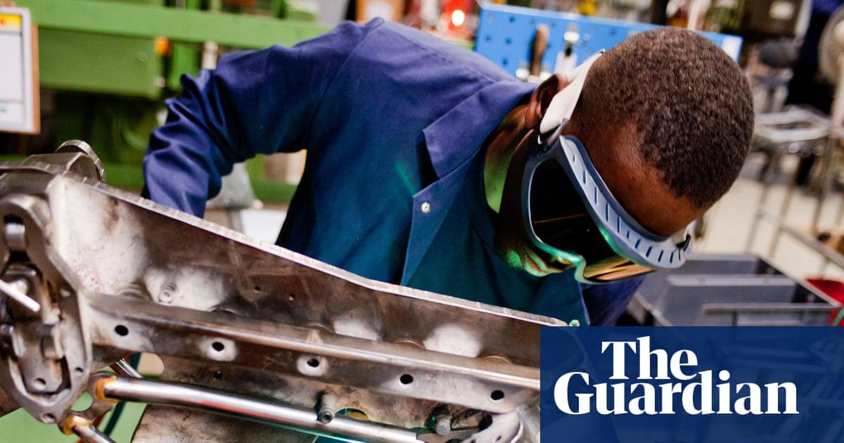 In some good news, a majority of manufacturers believe the opportunities for their business to succeed outweigh the risks this year, according to a survey from Make UK and PwC.