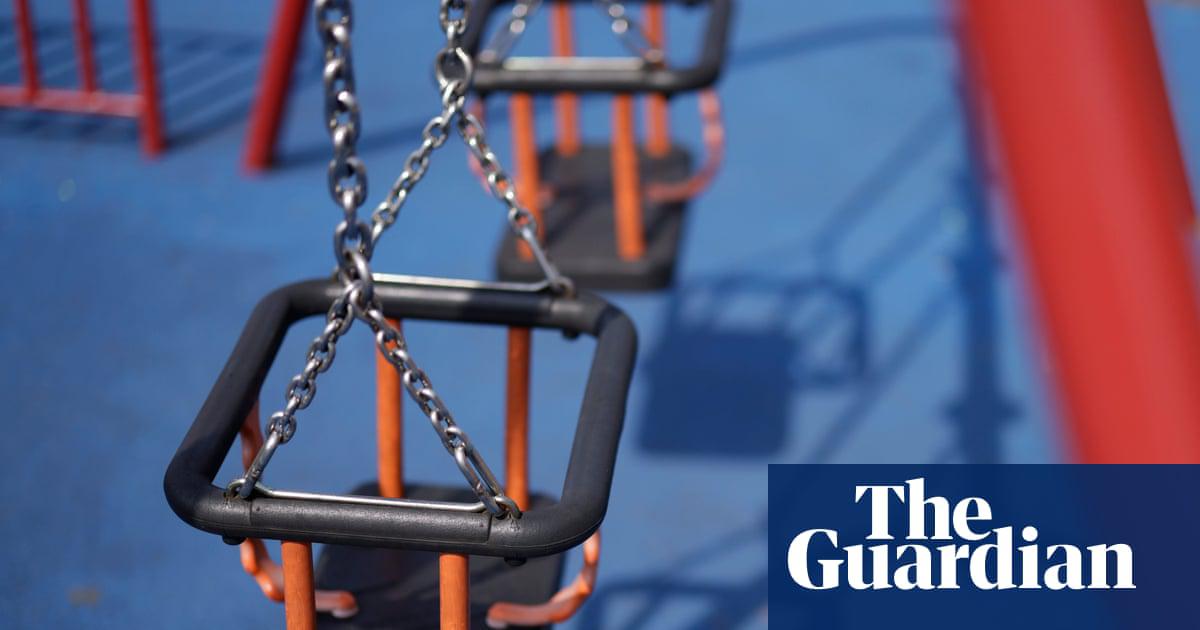 Traces of glyphosate or its breakdown product were found at eight out of 13 playgrounds tested by Pan UK.