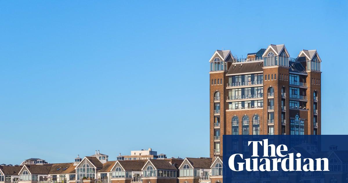 In the UK, investors tend to buy multiple homes in new developments, rather than existing homes.