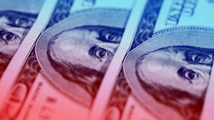 Whose fault is fiscal dominance?