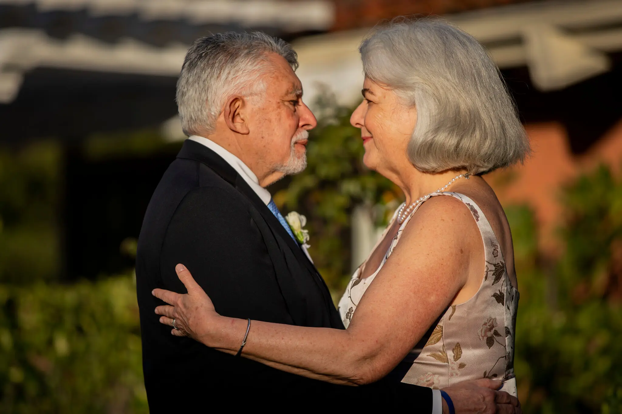 Chuck Barraza and Margaret Victor were married Jan. 10 in an outdoor ceremony in Westlake Village, Calif.