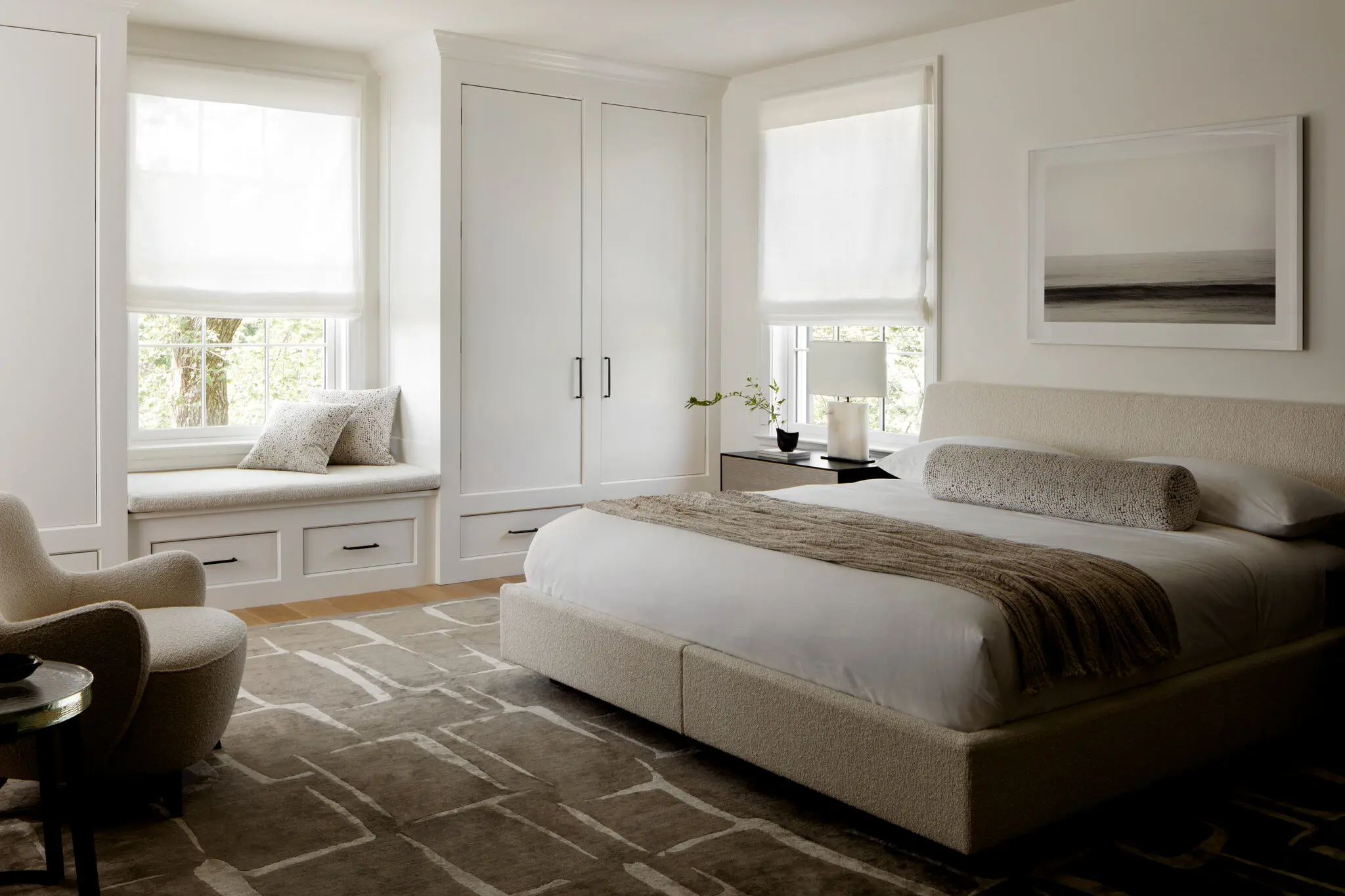 A fresh bedroom is just the thing for a fresh start post-divorce, as in Nancy Herman’s new Washington, D.C. home.