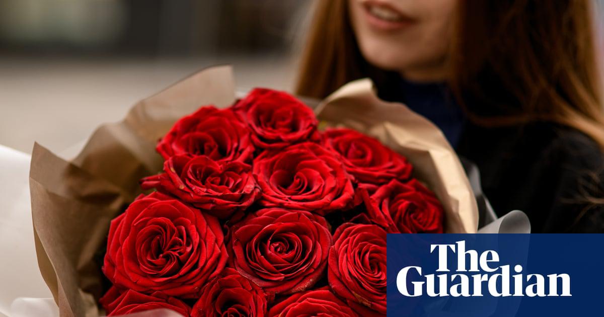 Red roses were found to be the worst, with one bunch containing traces of 26 different pesticides.