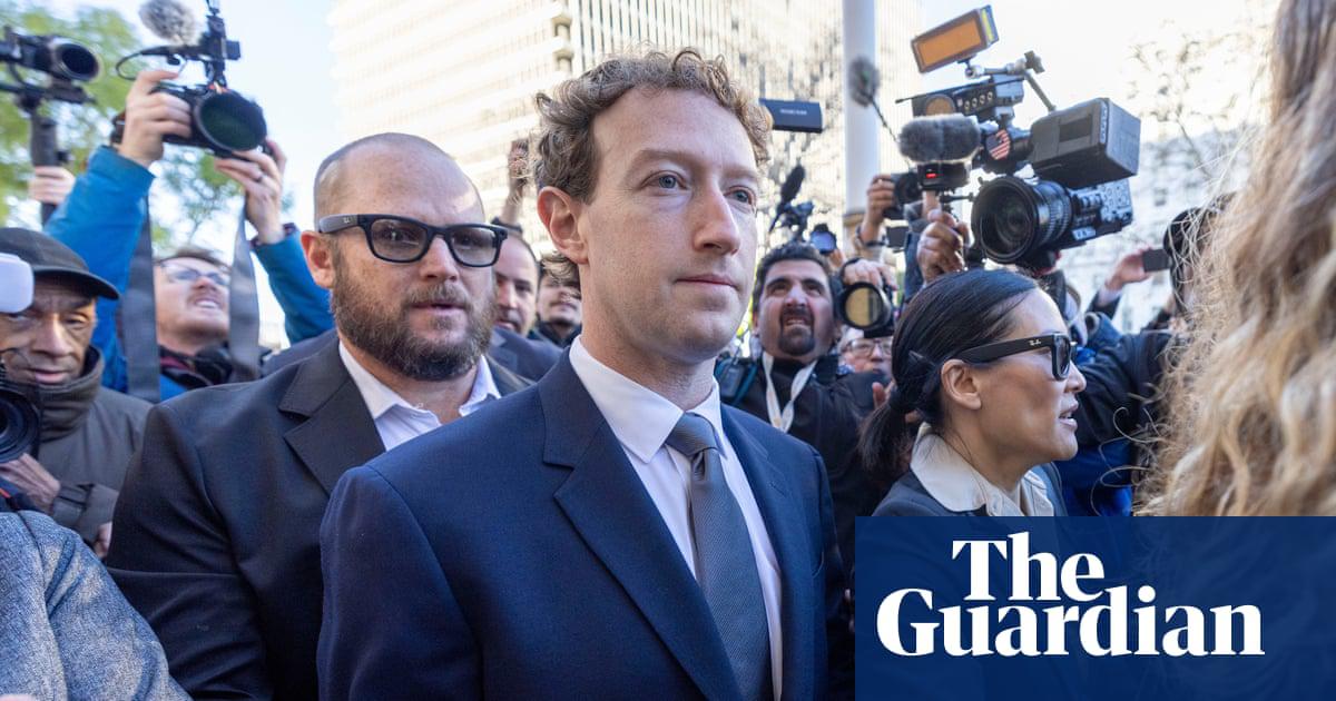 Meta CEO Mark Zuckerberg arrives to the Los Angeles superior court to testify in Los Angeles, California.