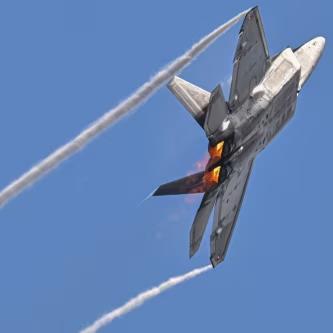 U.S. Gathers the Most Air Power in the Mideast Since the 2003 Iraq Invasion